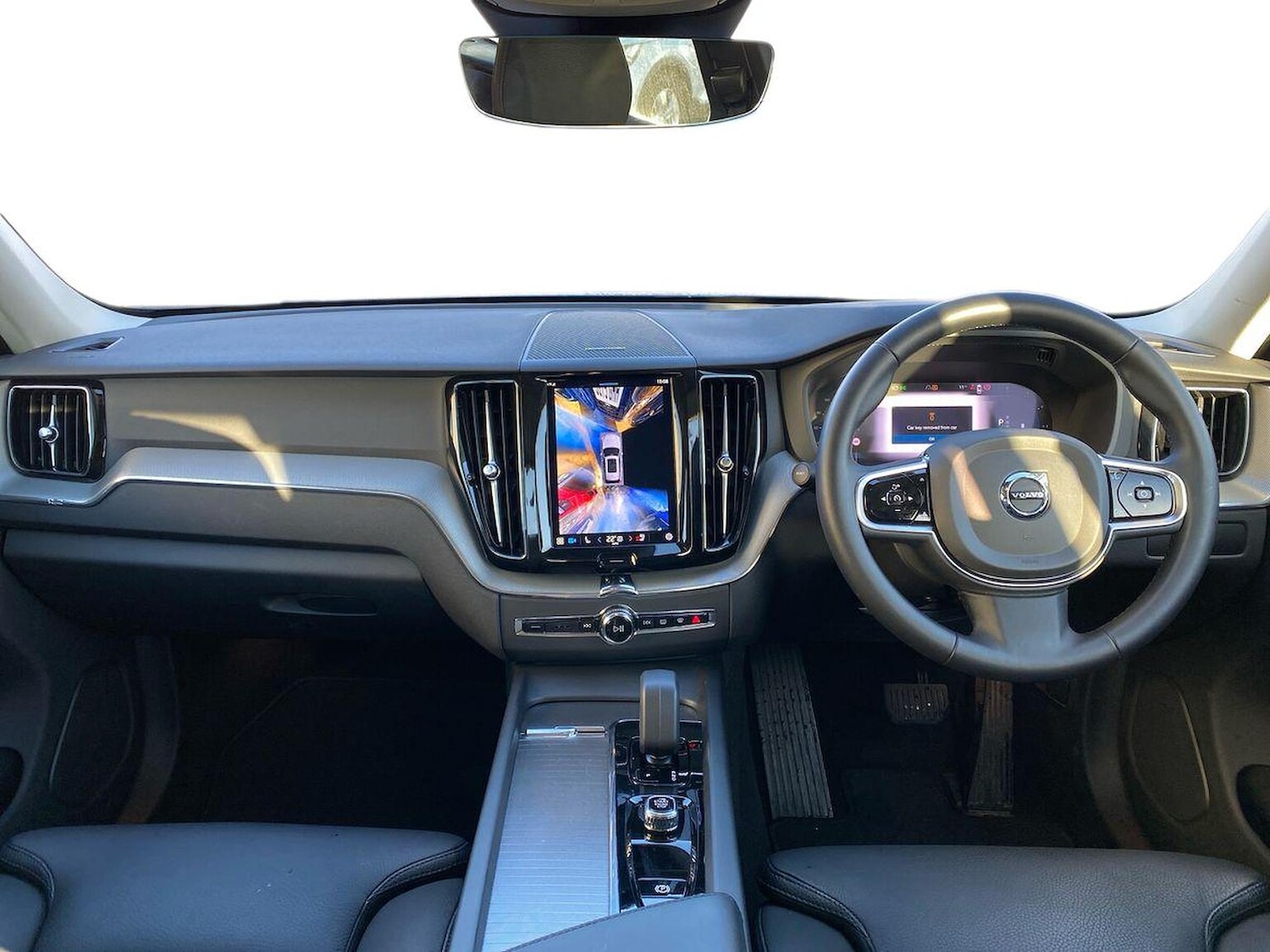 Used Volvo XC60 2023 for sale - 76570994: Photo 9