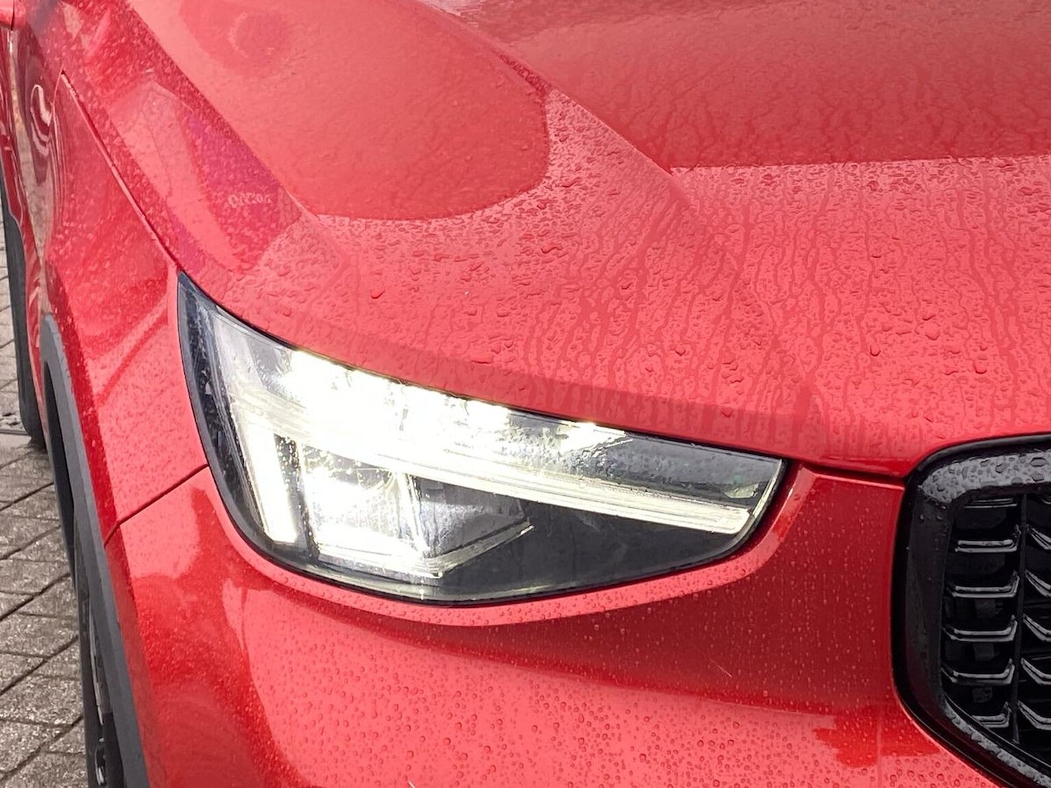 Used Volvo XC40 2023 for sale - 78144531: Photo 34