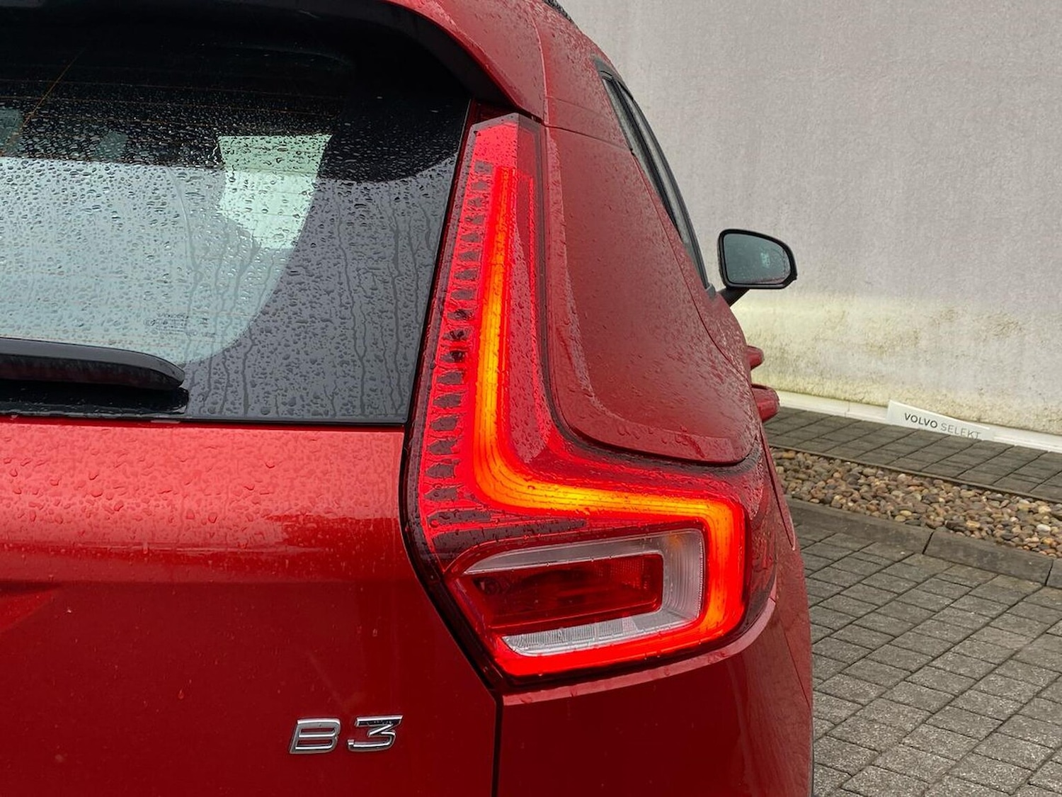 Used Volvo XC40 2023 for sale - 78144531: Photo 35