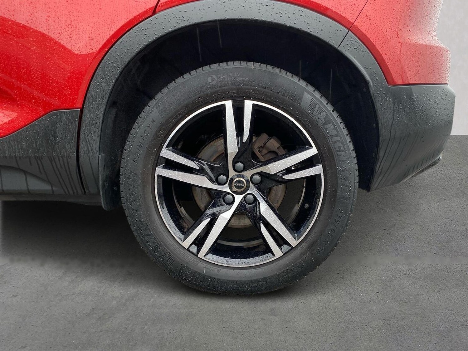 Used Volvo XC40 2023 for sale - 78144531: Photo 8