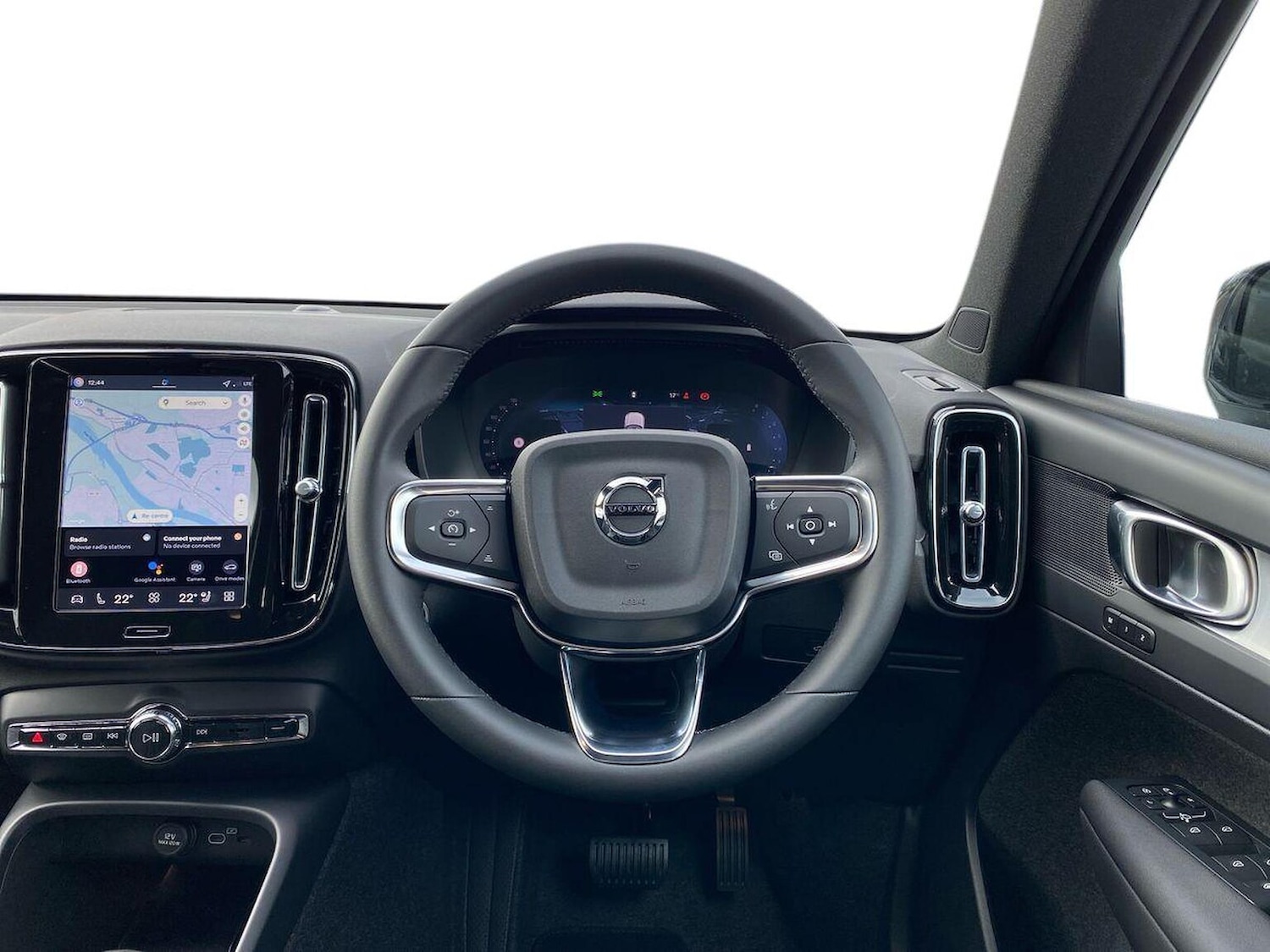 Used Volvo XC40 2025 for sale - 76115507: Photo 10