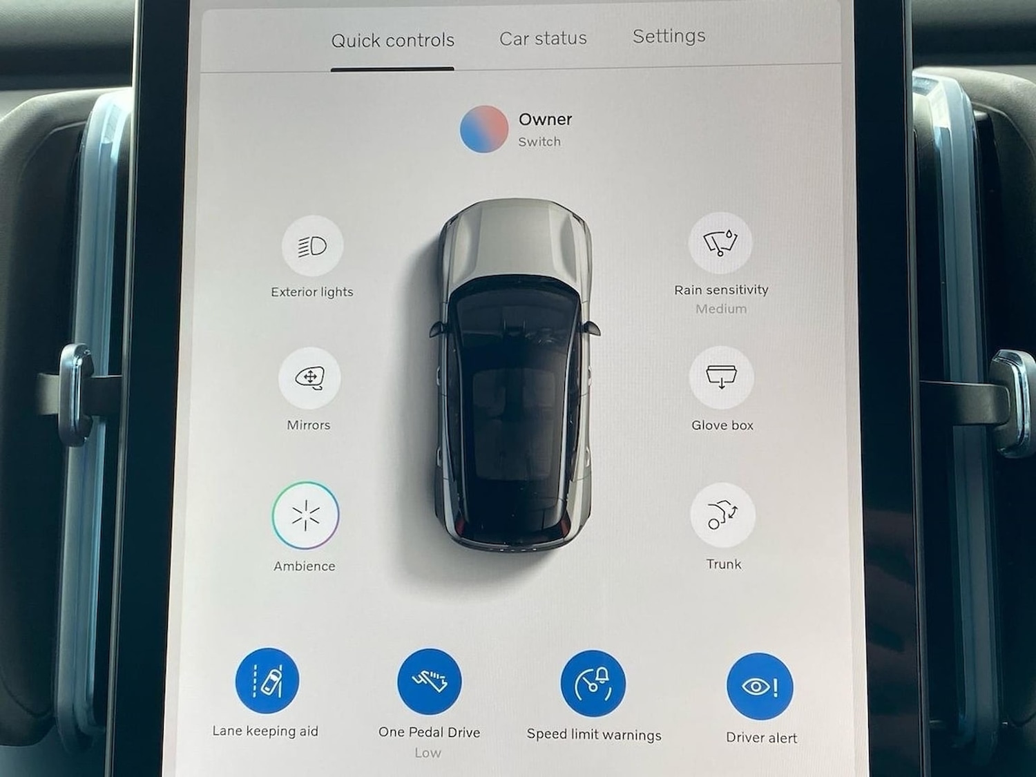 Used Volvo EX30 2025 for sale - 76864008: Photo 2