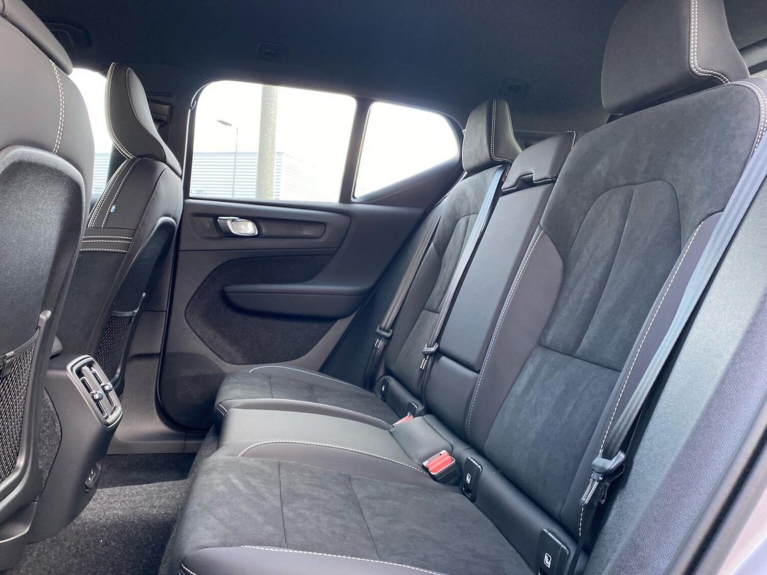 Used Volvo EX40 2026 for sale - 77901702: Photo 16