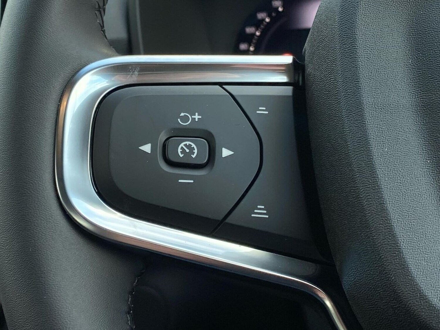 Used Volvo EX40 2026 for sale - 77901702: Photo 26