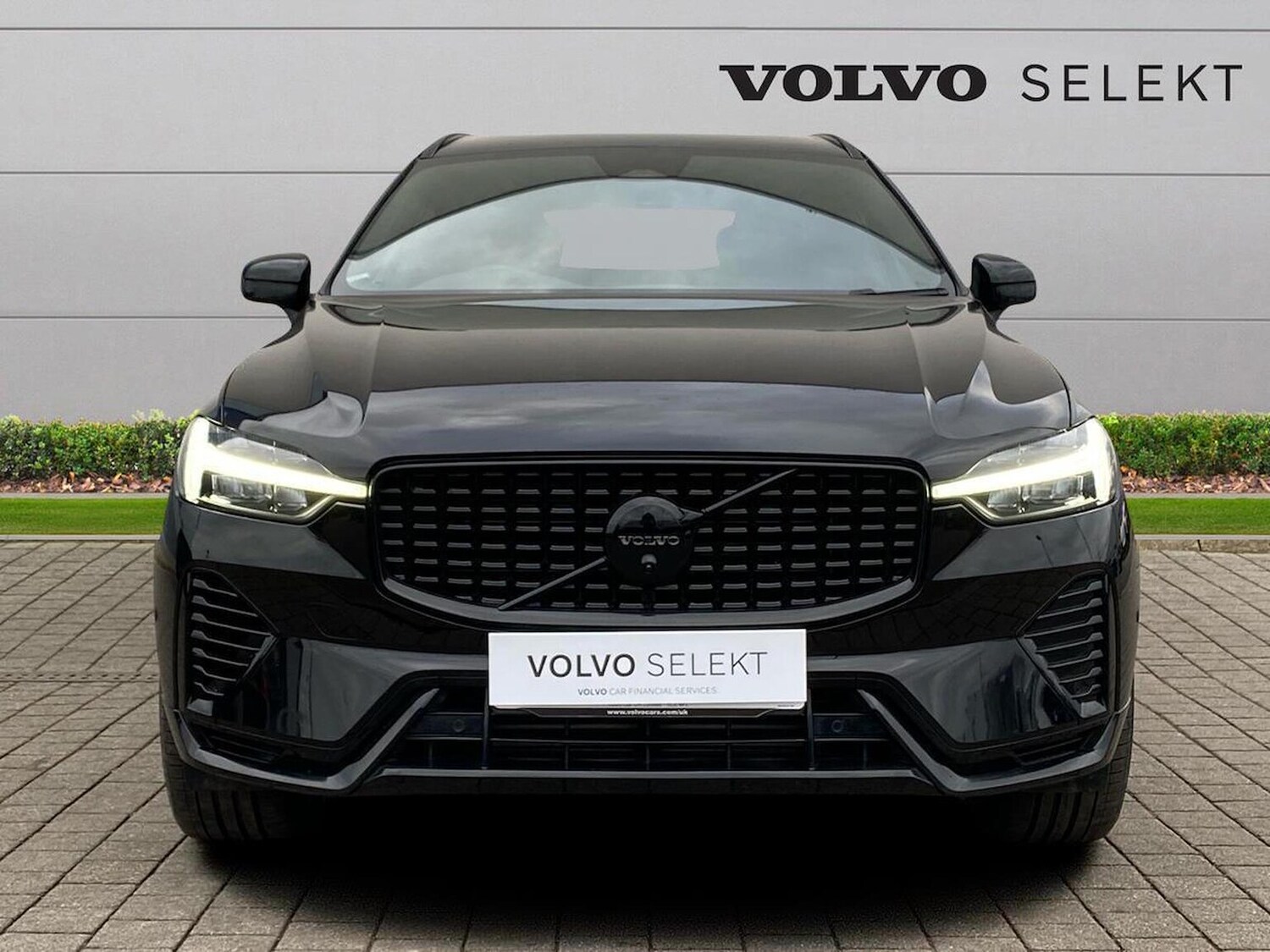 Used Volvo XC60 2024 for sale - 77802114: Photo 5