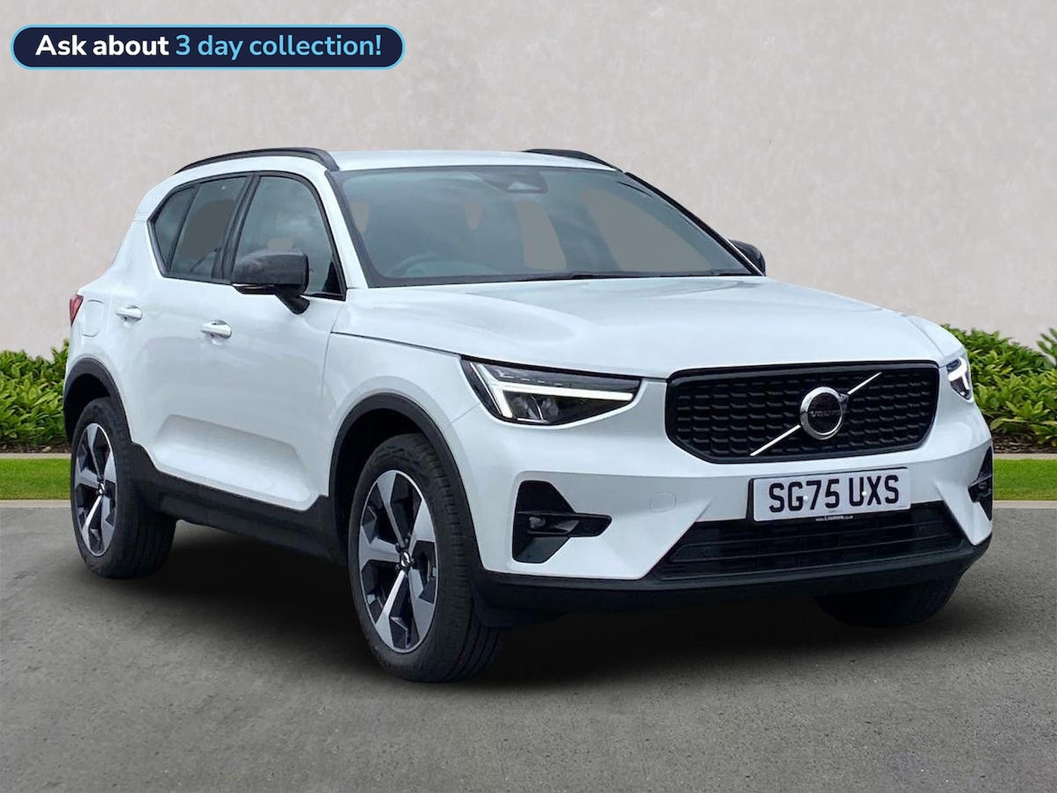 Used Volvo XC40 2025 for sale - 76115509: Photo 1