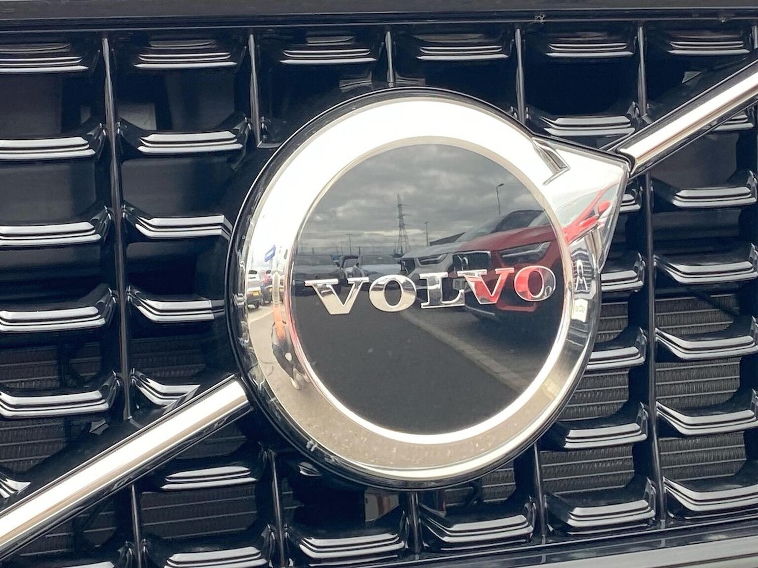 Used Volvo XC40 2025 for sale - 76115509: Photo 34