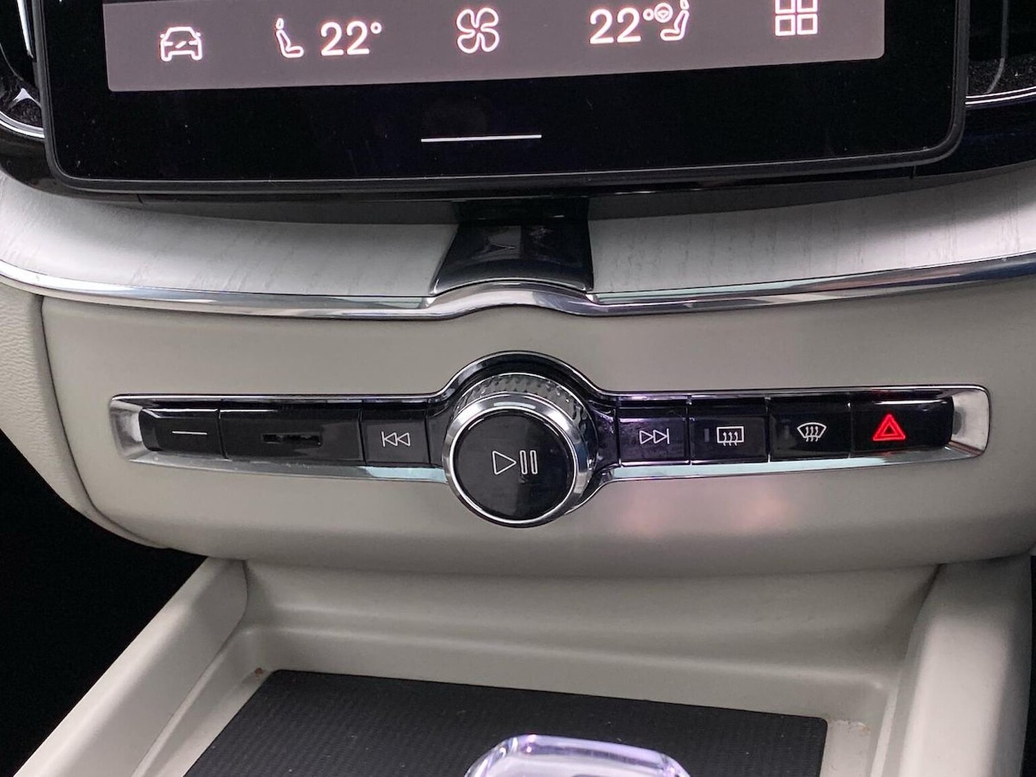 Used Volvo XC60 2025 for sale - 77896311: Photo 12