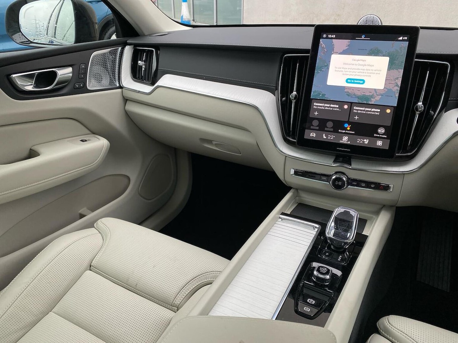 Used Volvo XC60 2025 for sale - 77896311: Photo 13