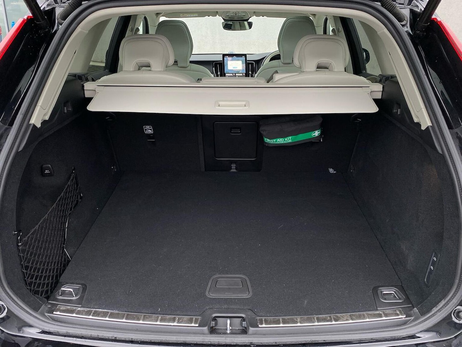 Used Volvo XC60 2025 for sale - 77896311: Photo 17