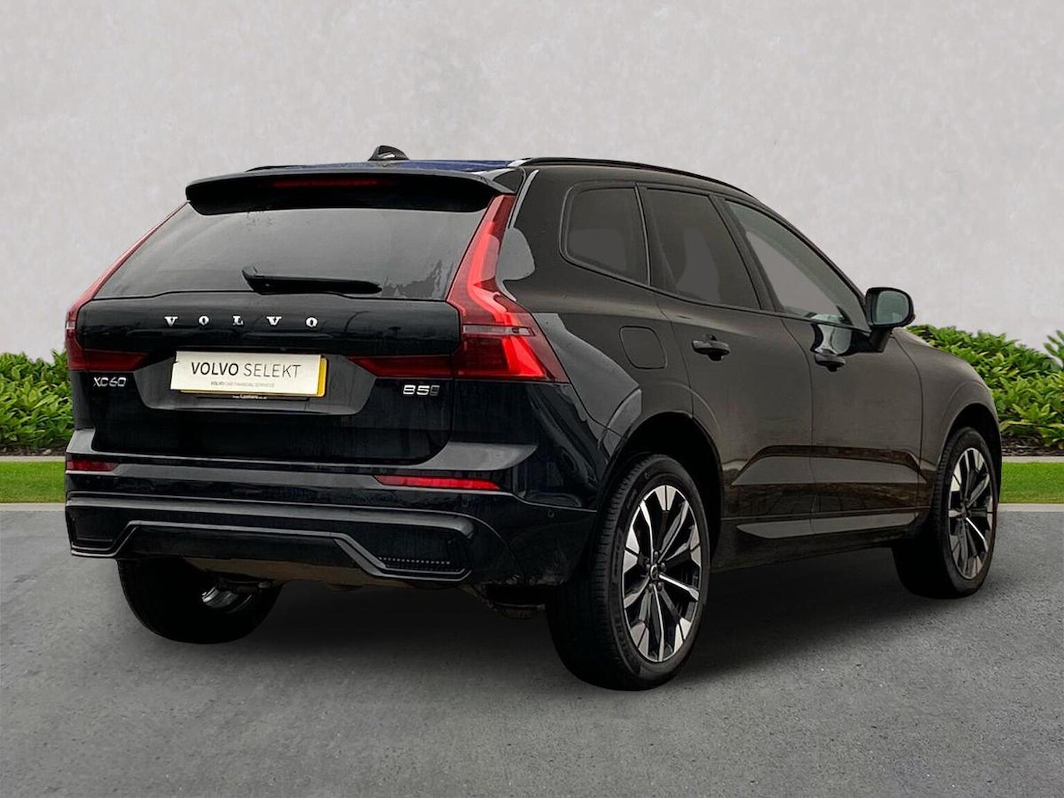 Used Volvo XC60 2025 for sale - 77896311: Photo 18