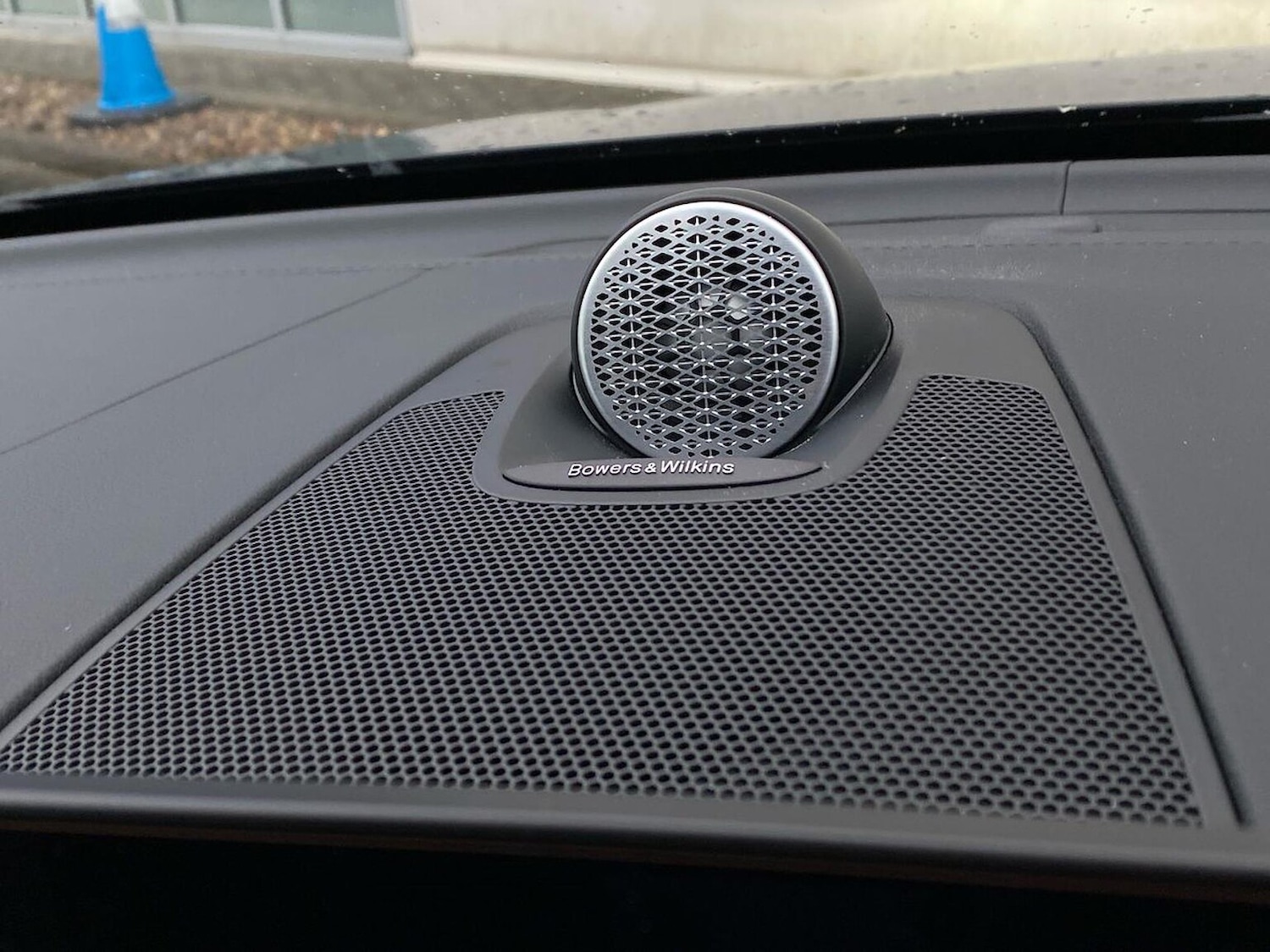 Used Volvo XC60 2025 for sale - 77896311: Photo 31