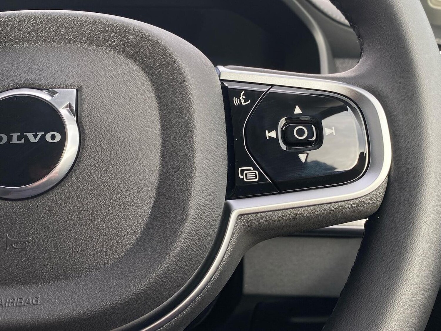 Used Volvo XC90 2025 for sale - 76082473: Photo 27