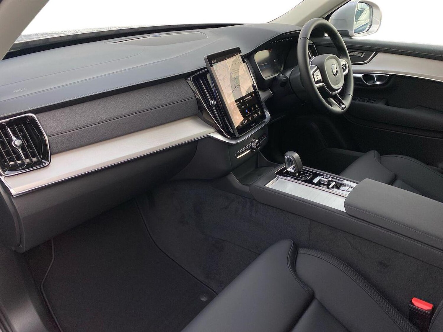 Used Volvo XC90 2025 for sale - 76082473: Photo 8