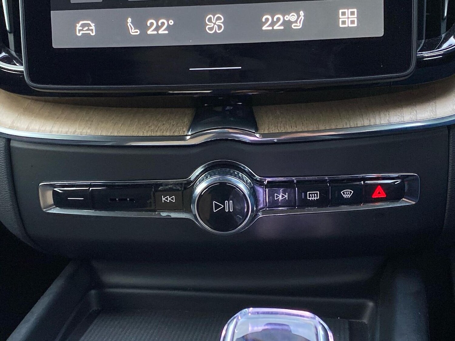 Used Volvo XC60 2025 for sale - 77676308: Photo 12