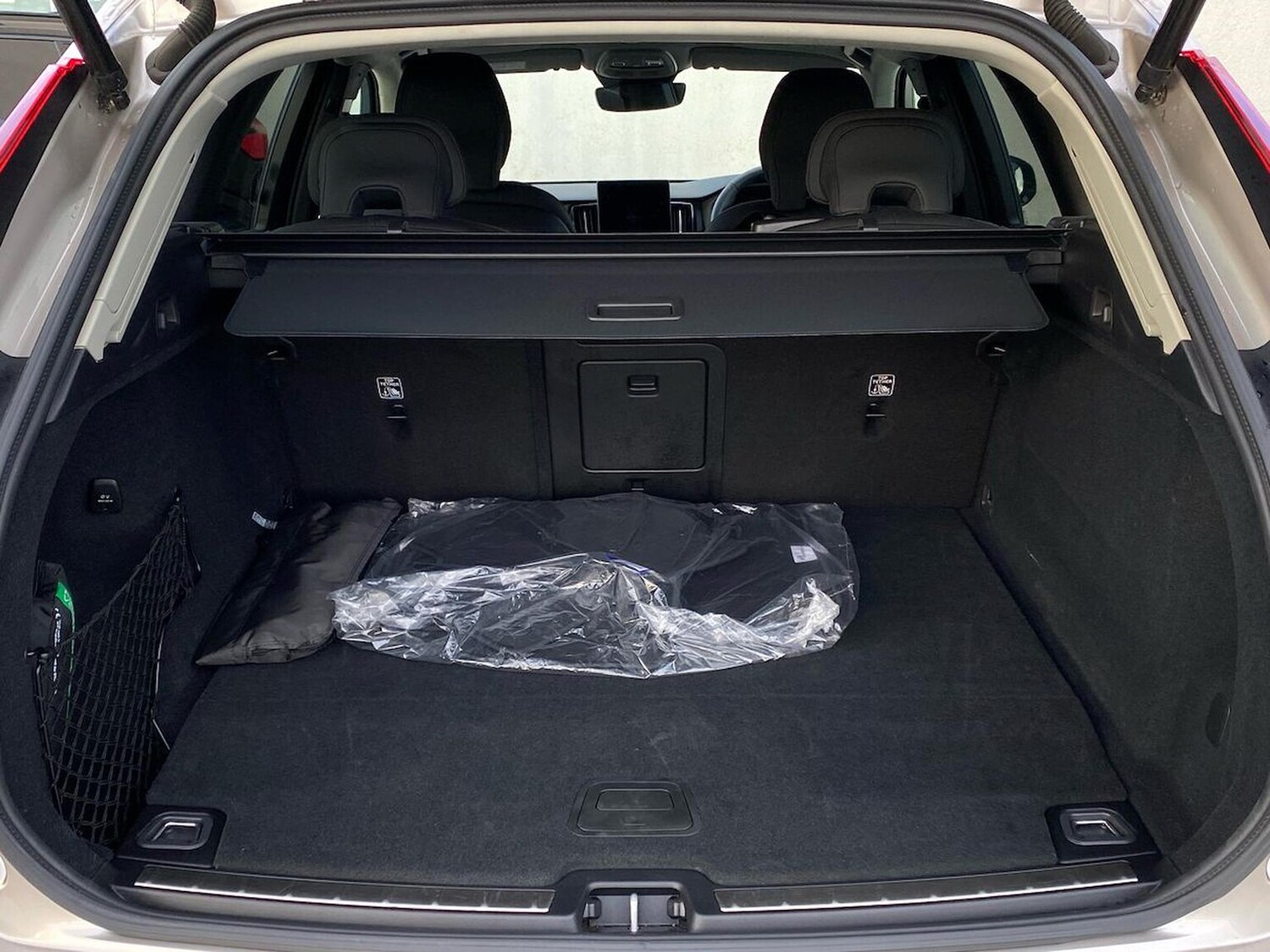 Used Volvo XC60 2025 for sale - 77676308: Photo 17