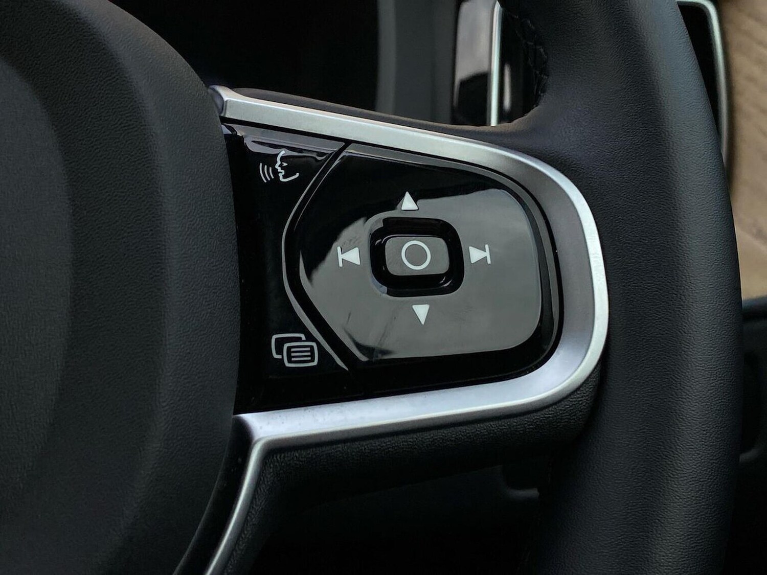 Used Volvo XC60 2025 for sale - 77676308: Photo 26