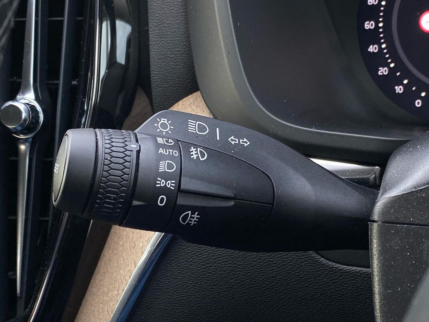 Used Volvo XC60 2025 for sale - 77676308: Photo 29