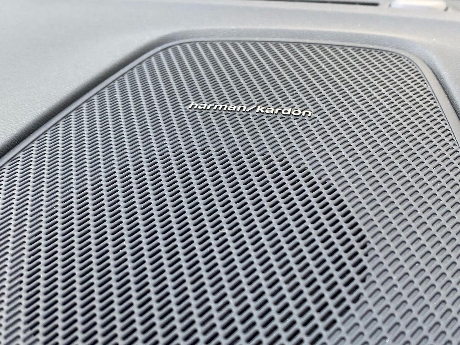 Used Volvo XC60 2025 for sale - 77676308: Photo 31