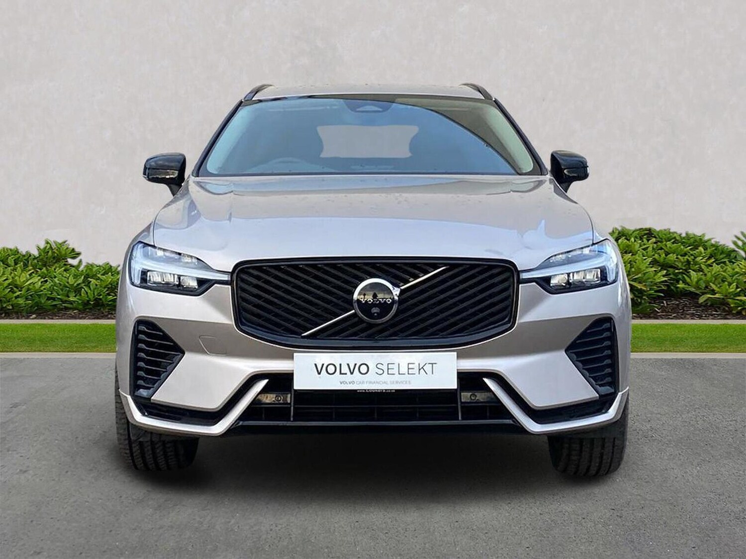 Used Volvo XC60 2025 for sale - 77676308: Photo 5