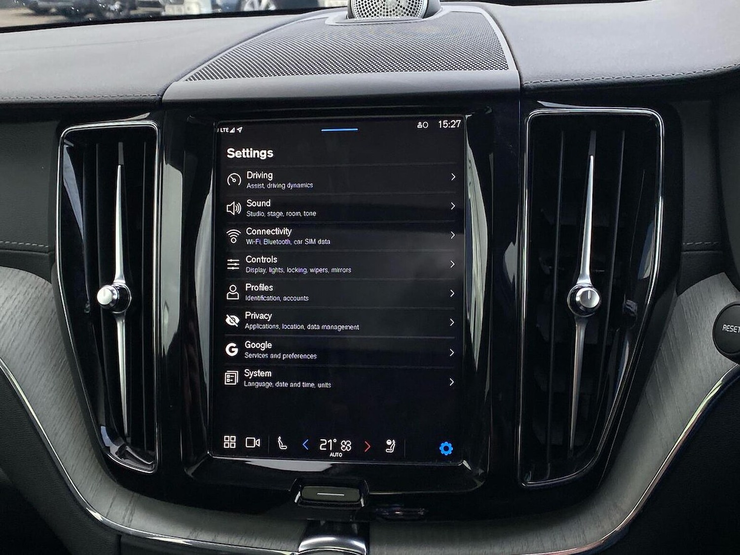 Used Volvo XC60 2025 for sale - 78191102: Photo 41