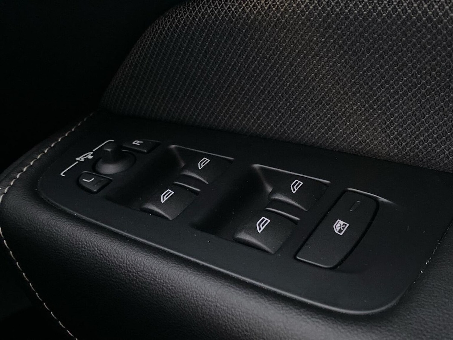 Used Volvo XC60 2021 for sale - 76396930: Photo 22