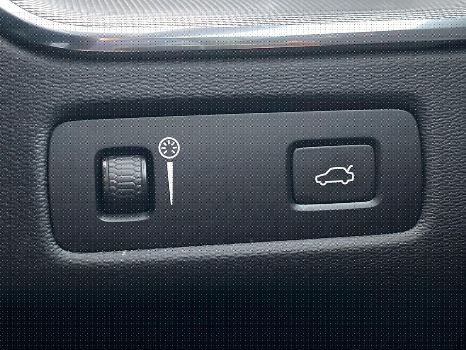 Used Volvo XC60 2021 for sale - 76396930: Photo 23