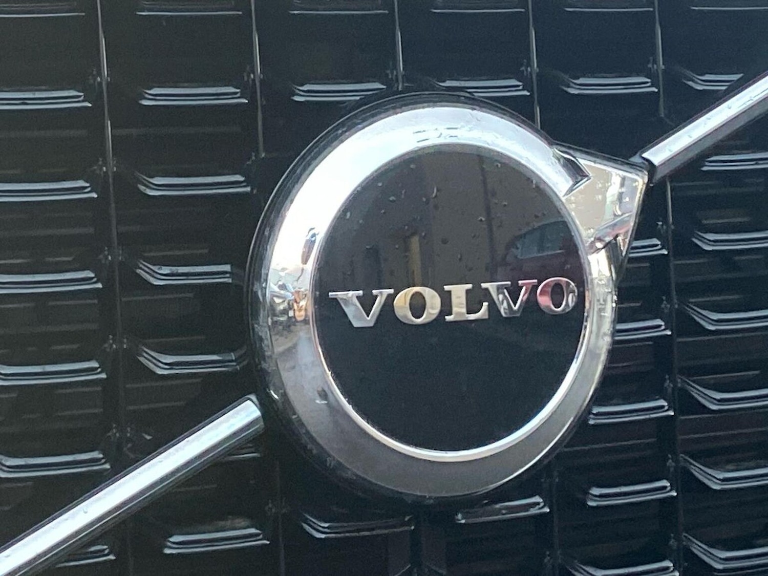 Used Volvo XC60 2021 for sale - 76396930: Photo 32