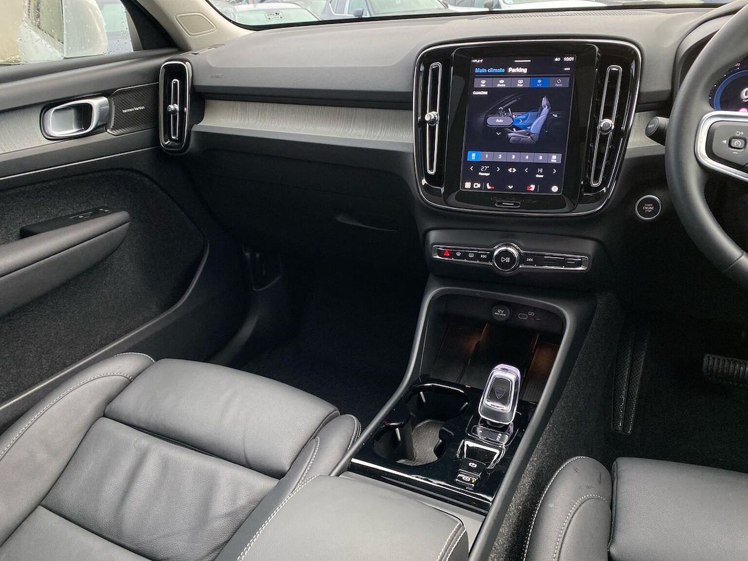 Used Volvo XC40 2025 for sale - 77489715: Photo 13