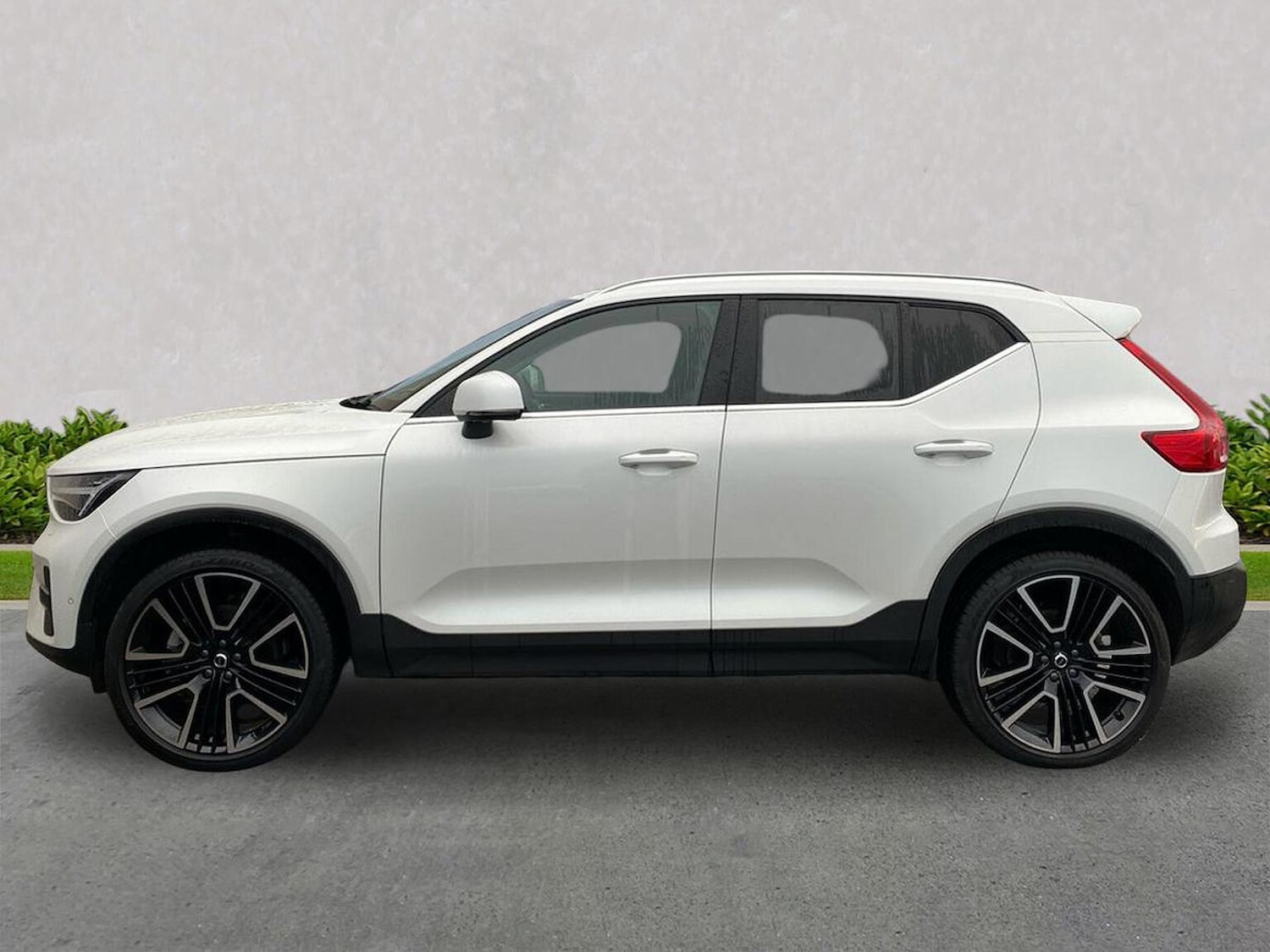Used Volvo XC40 2025 for sale - 77489715: Photo 19