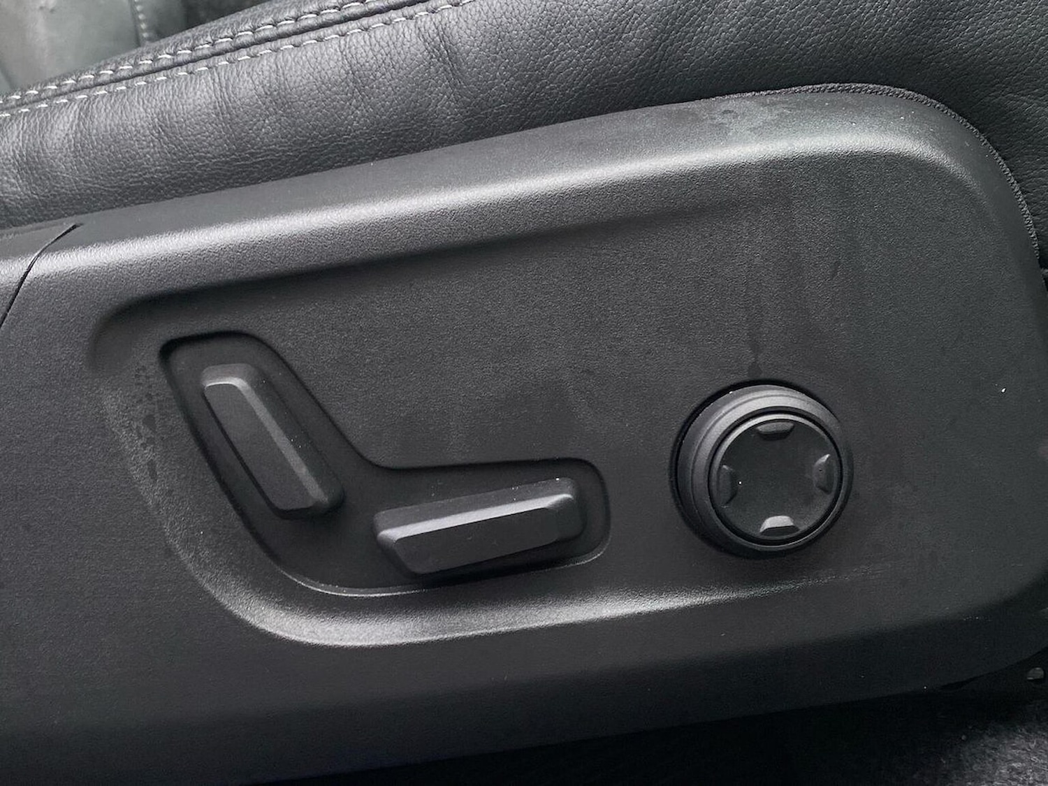 Used Volvo XC40 2025 for sale - 77489715: Photo 30