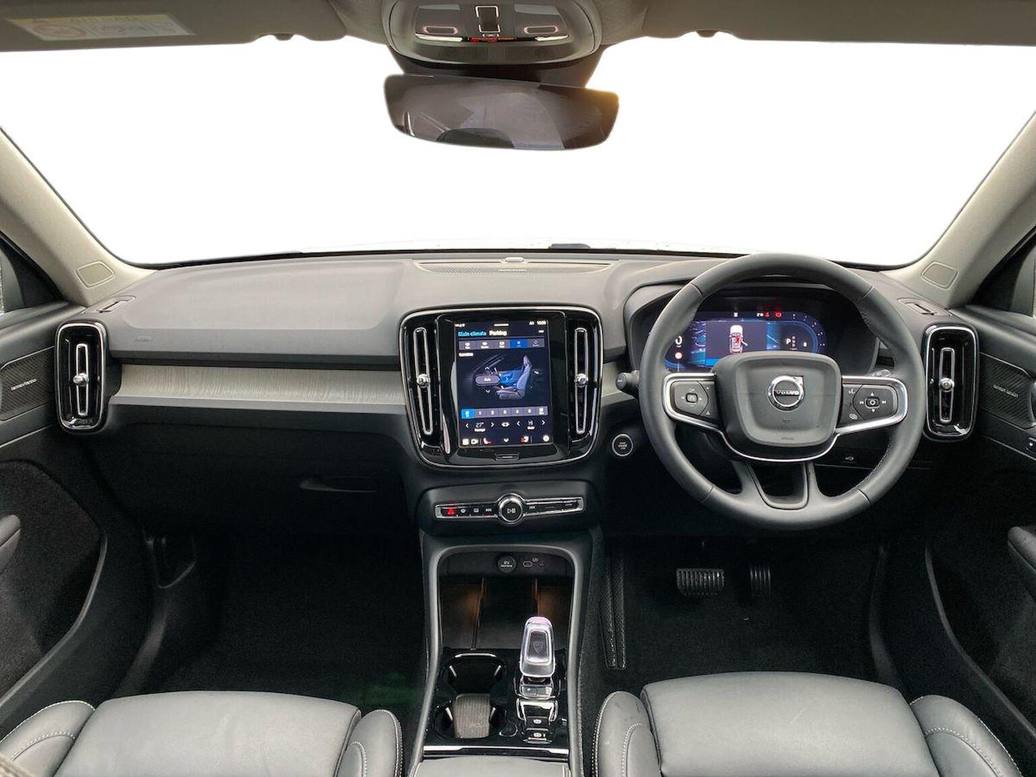 Used Volvo XC40 2025 for sale - 77489715: Photo 8