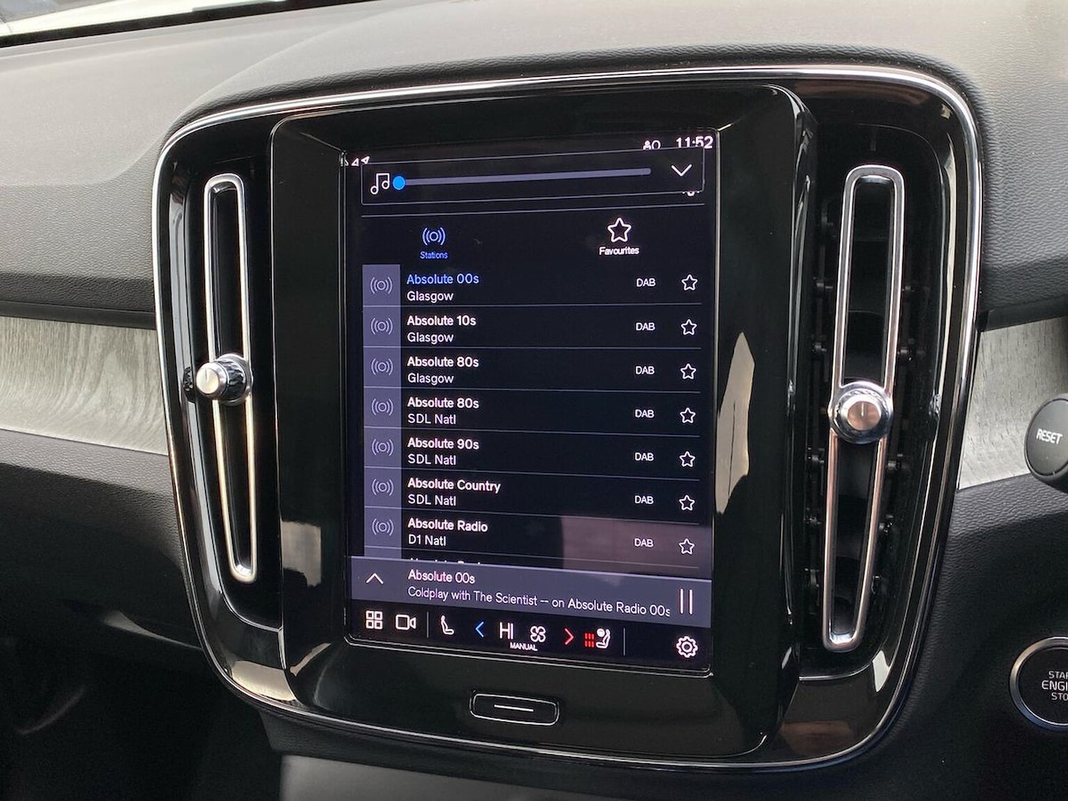 Used Volvo XC40 2025 for sale - 76618507: Photo 13