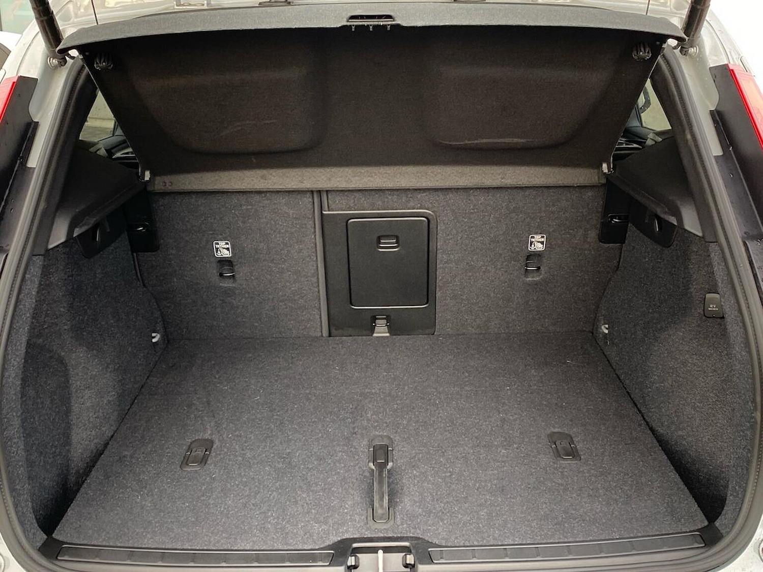 Used Volvo XC40 2025 for sale - 76618507: Photo 19