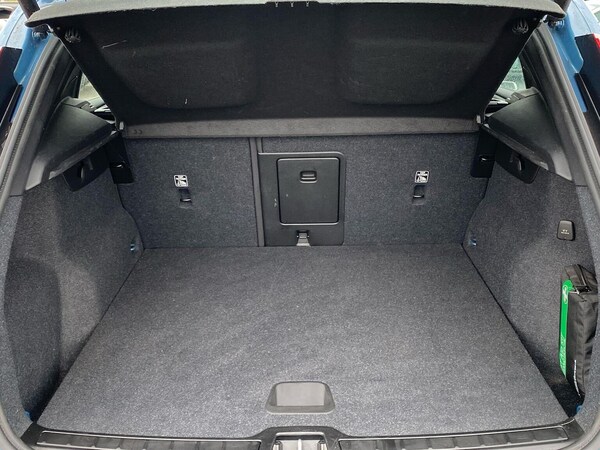 Used Volvo XC40 2023 for sale - 76299444: Photo 18