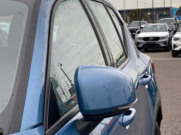 Used Volvo XC40 2023 for sale - 76299444: Photo 37