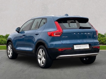Used Volvo XC40 2023 for sale - 76299444: Photo