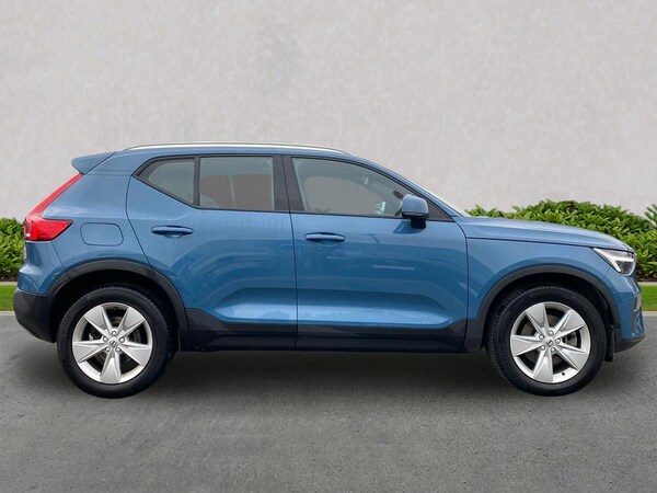 Used Volvo XC40 2023 for sale - 76299444: Photo 4