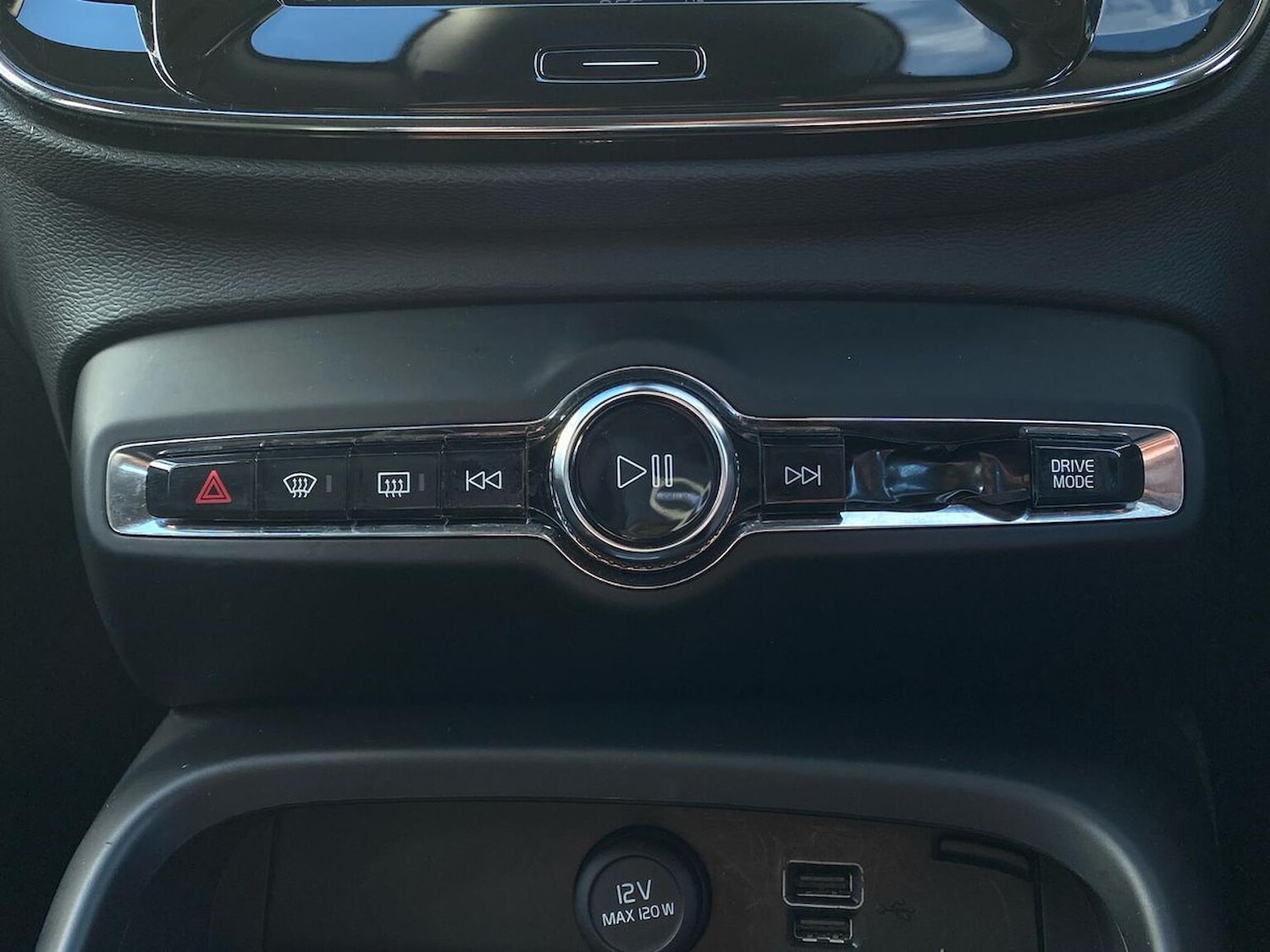 Used Volvo XC40 2019 for sale - 76347064: Photo 12