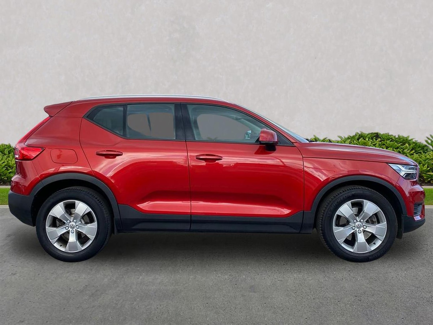 Used Volvo XC40 2019 for sale - 76347064: Photo 3