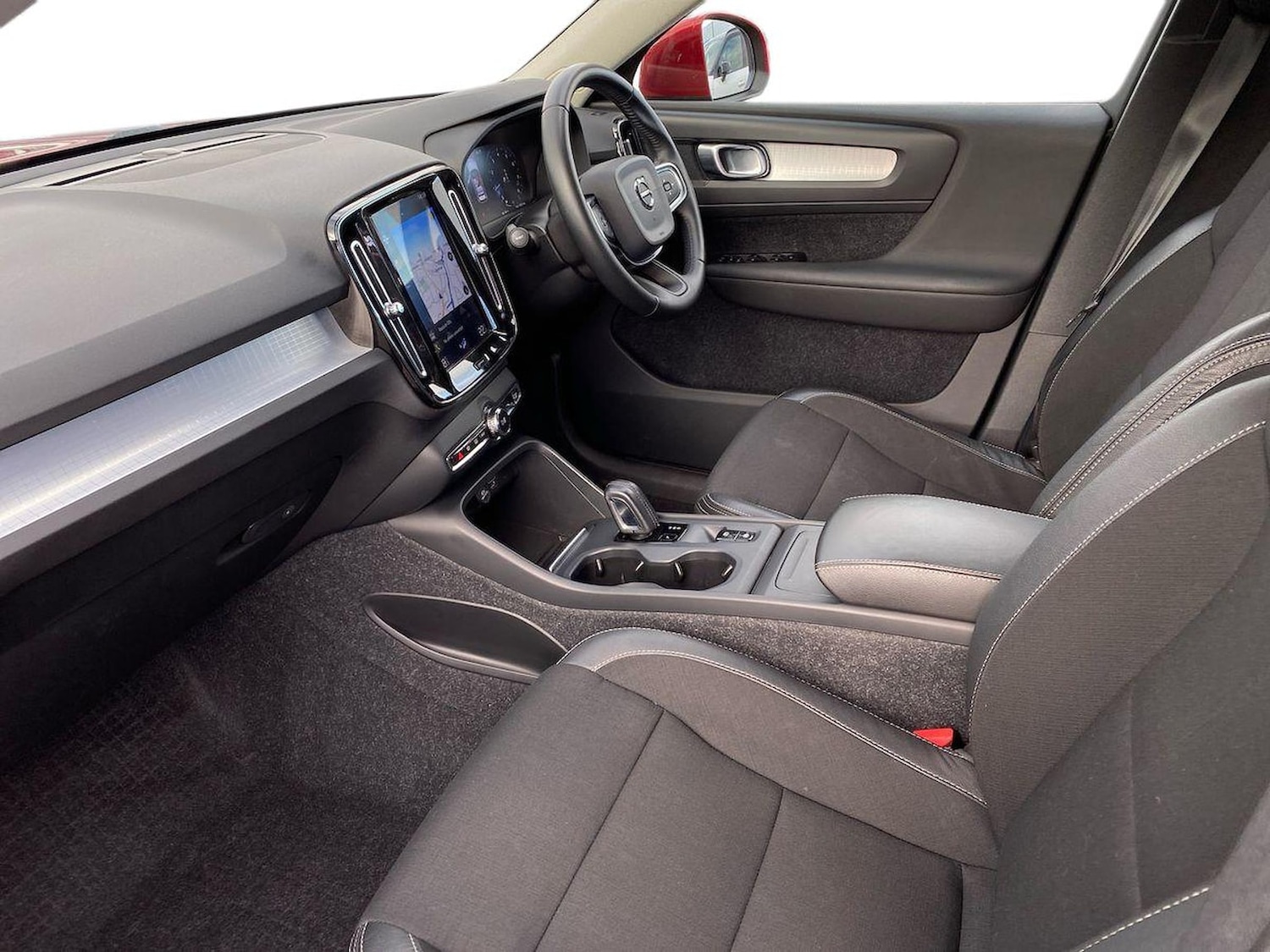 Used Volvo XC40 2019 for sale - 76347064: Photo 7