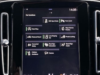 Used Volvo XC40 2020 for sale - 76527332: Photo