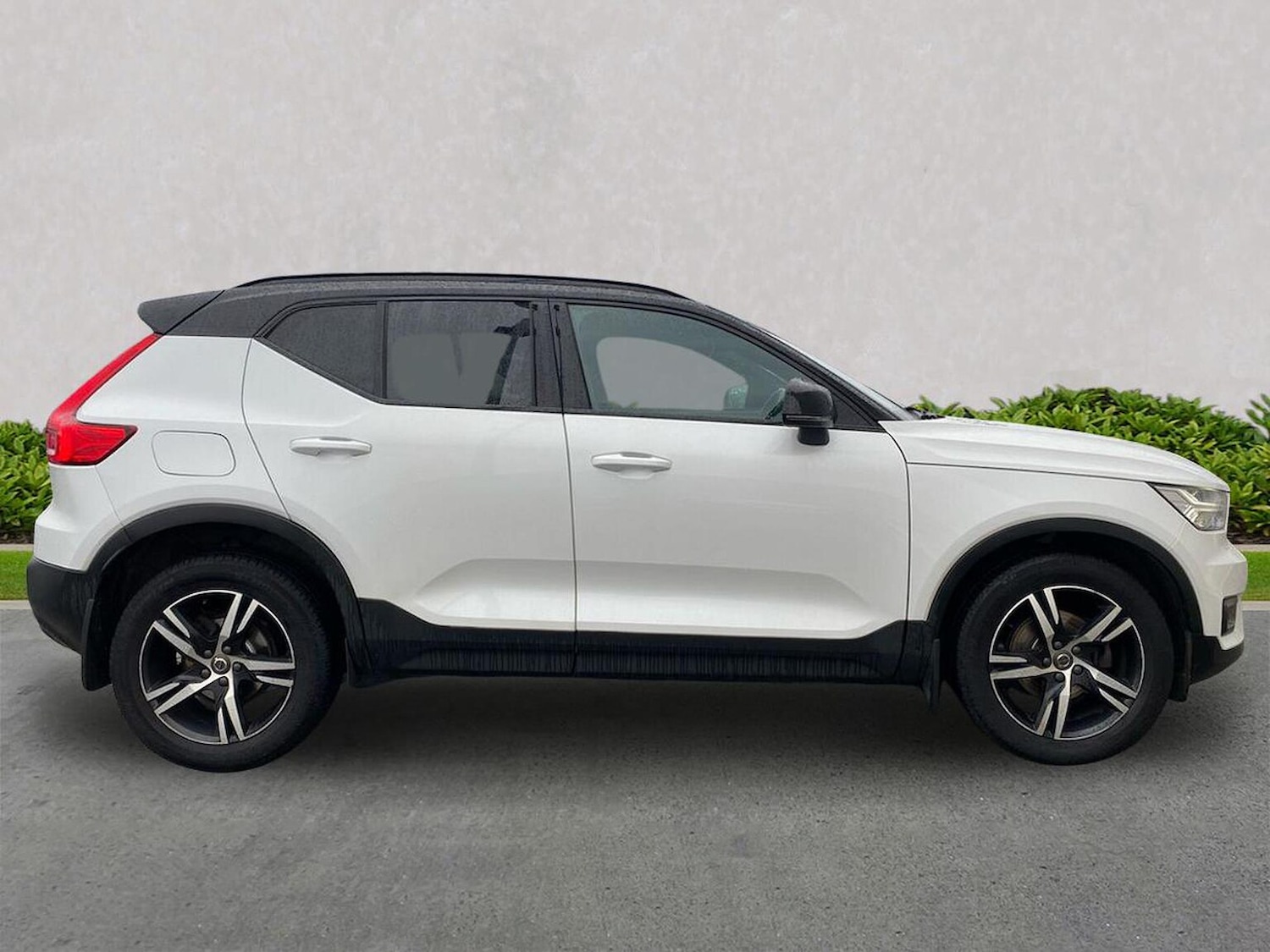 Used Volvo XC40 2020 for sale - 76527332: Photo 4