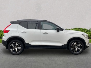 Used Volvo XC40 2020 for sale - 76527332: Photo
