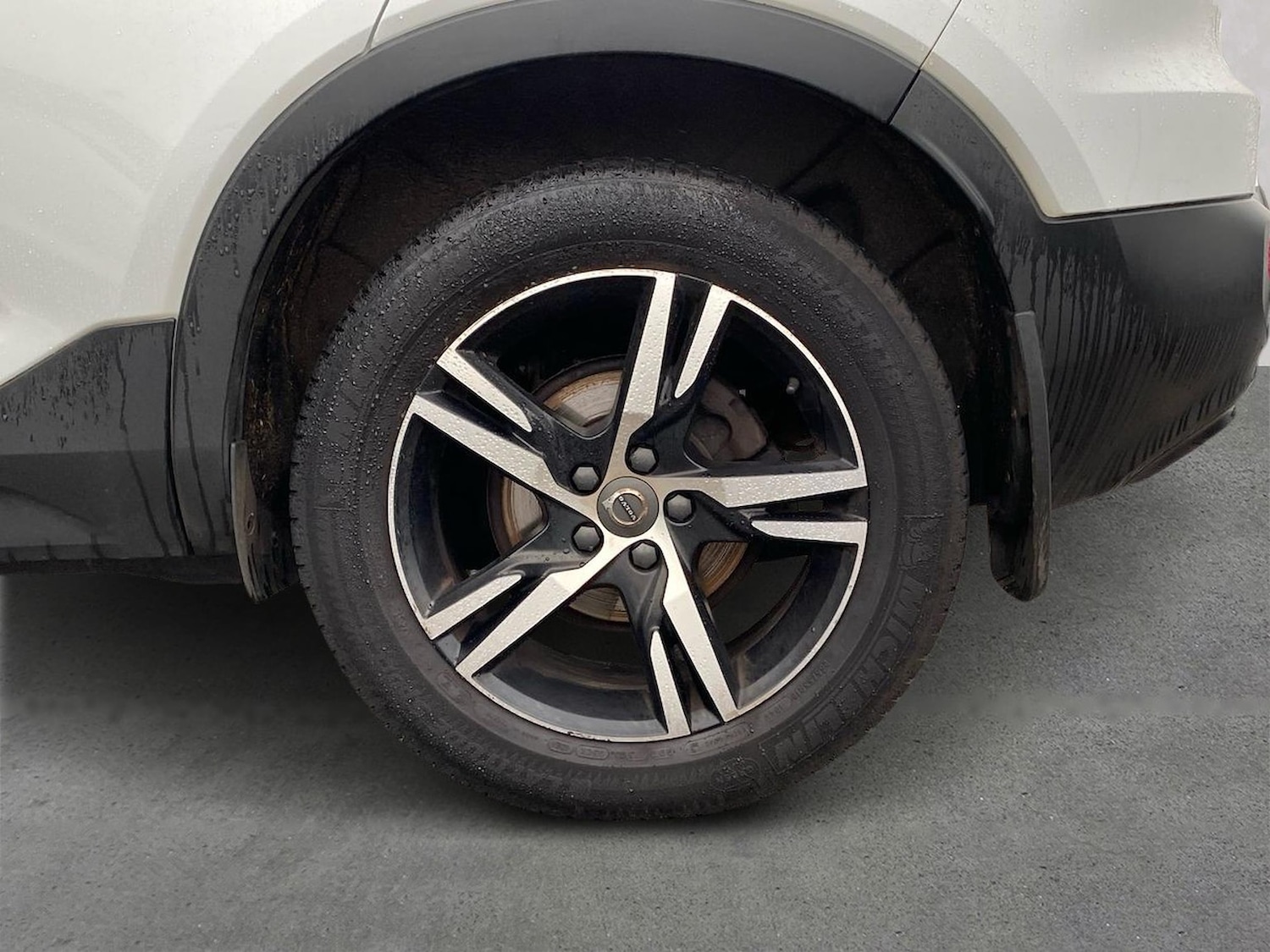 Used Volvo XC40 2020 for sale - 76527332: Photo 7