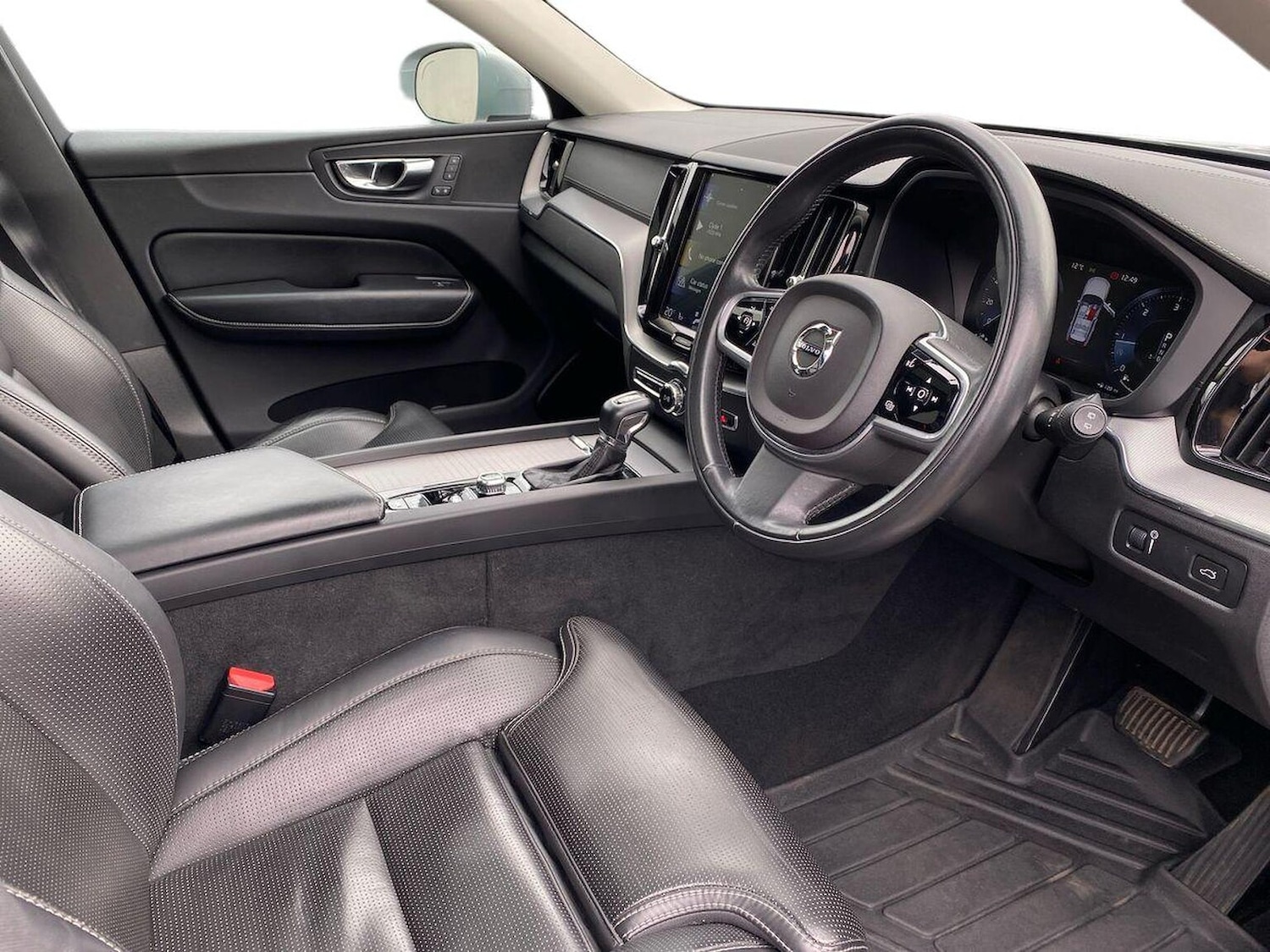 Used Volvo XC60 2018 for sale - 78191267: Photo 17