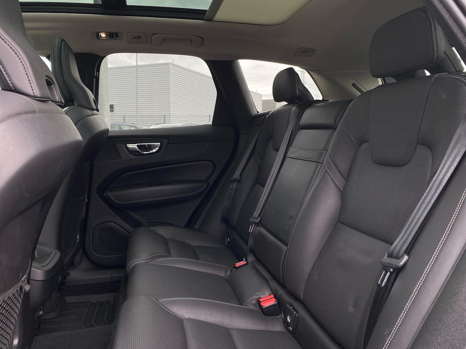 Used Volvo XC60 2018 for sale - 78191267: Photo 18