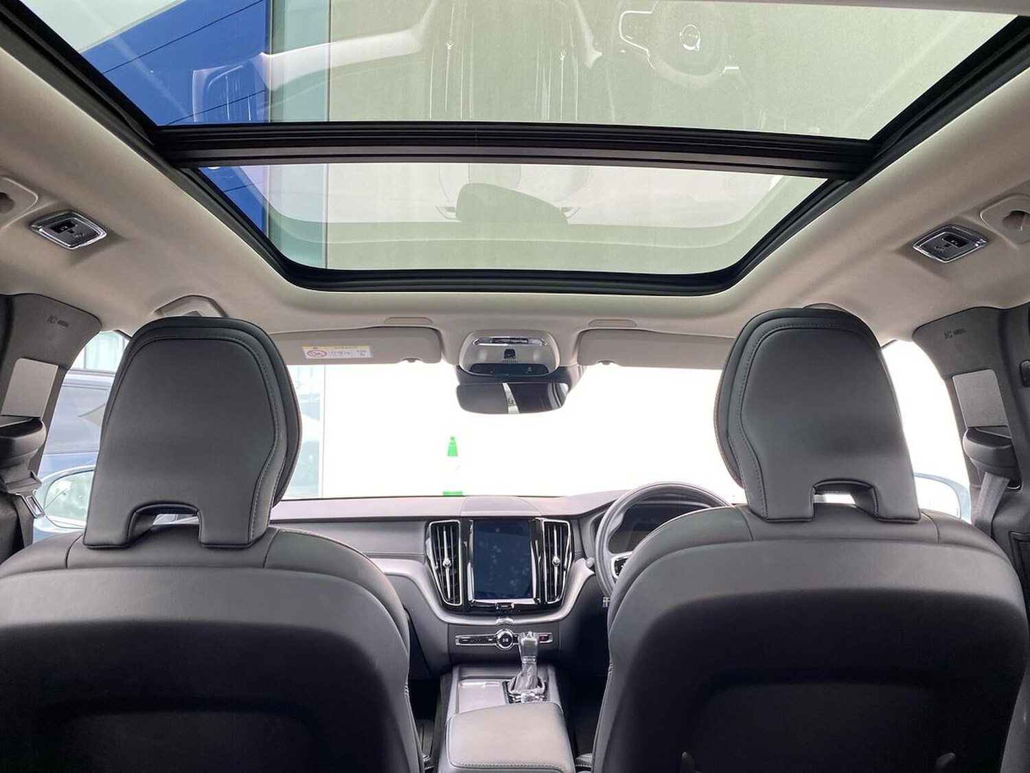 Used Volvo XC60 2018 for sale - 78191267: Photo 33