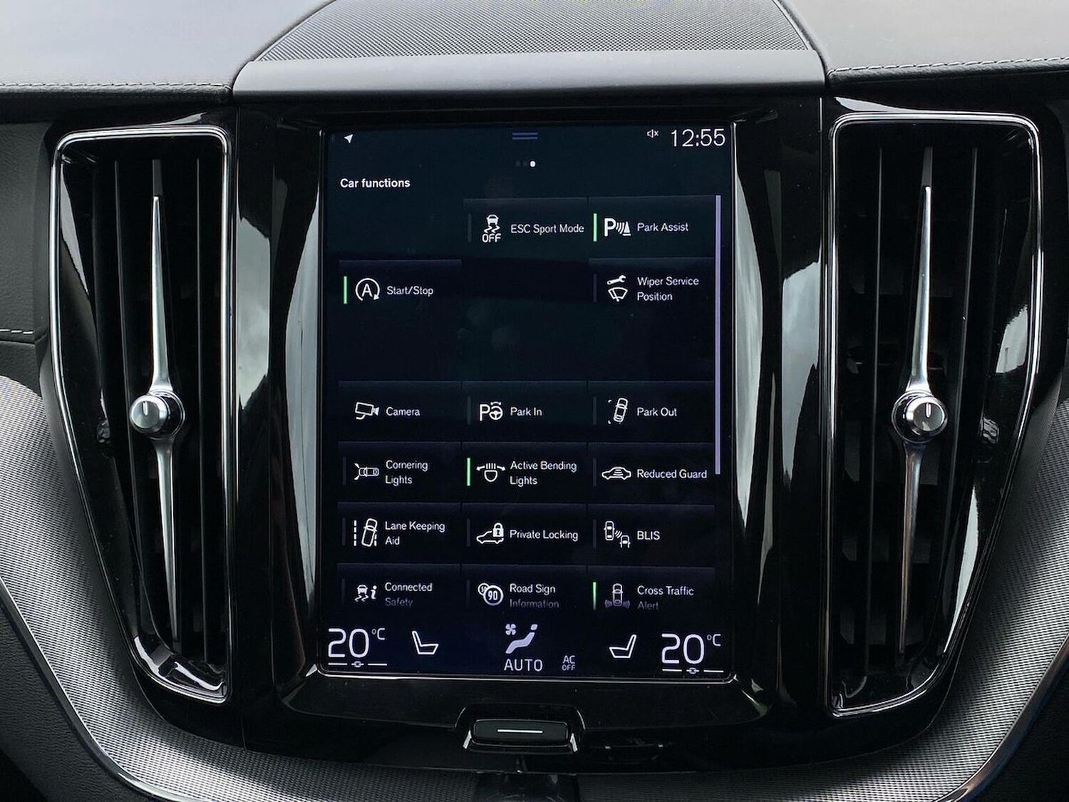 Used Volvo XC60 2018 for sale - 78191267: Photo 41