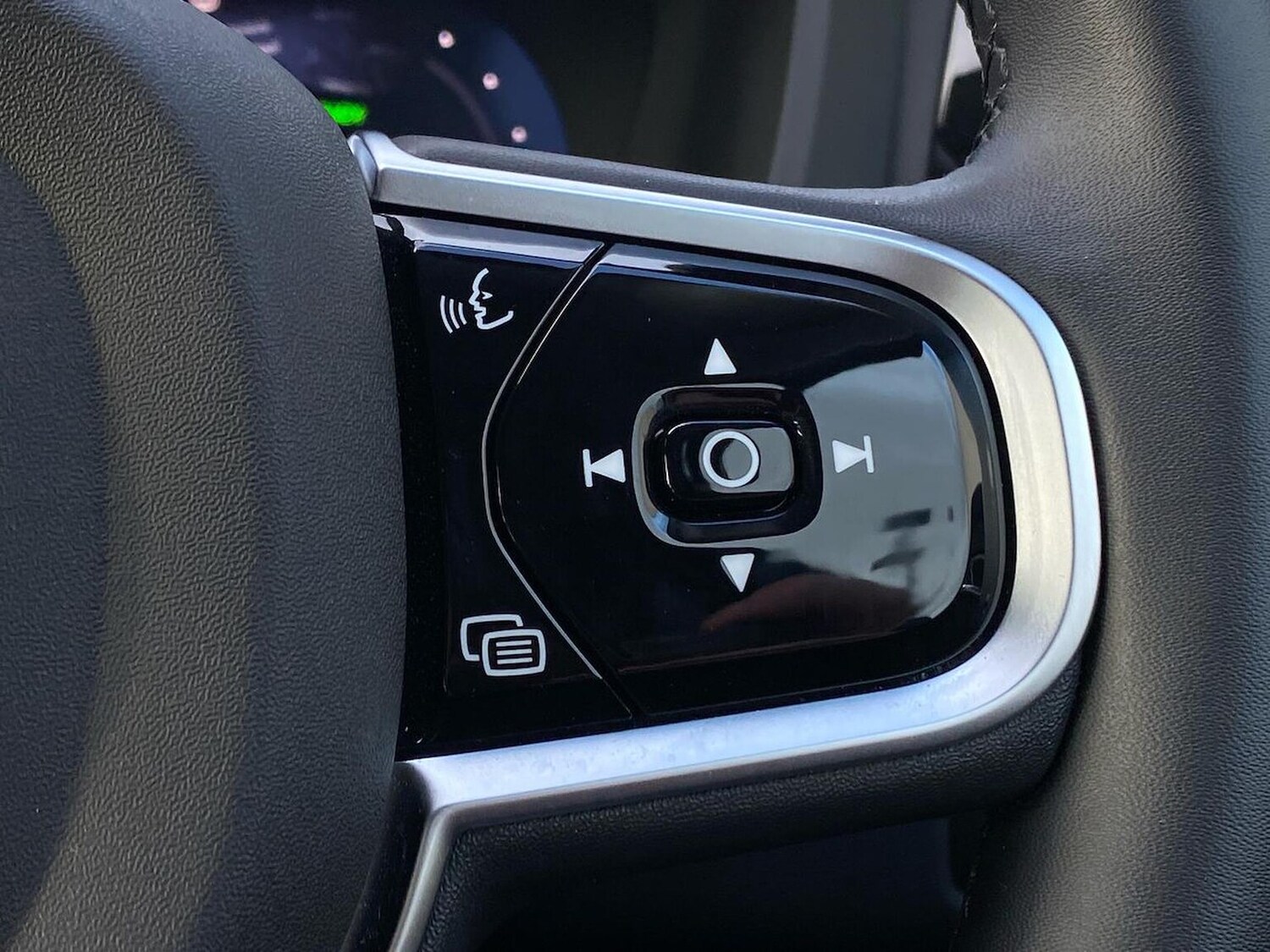 Used Volvo XC60 2025 for sale - 77489730: Photo 26